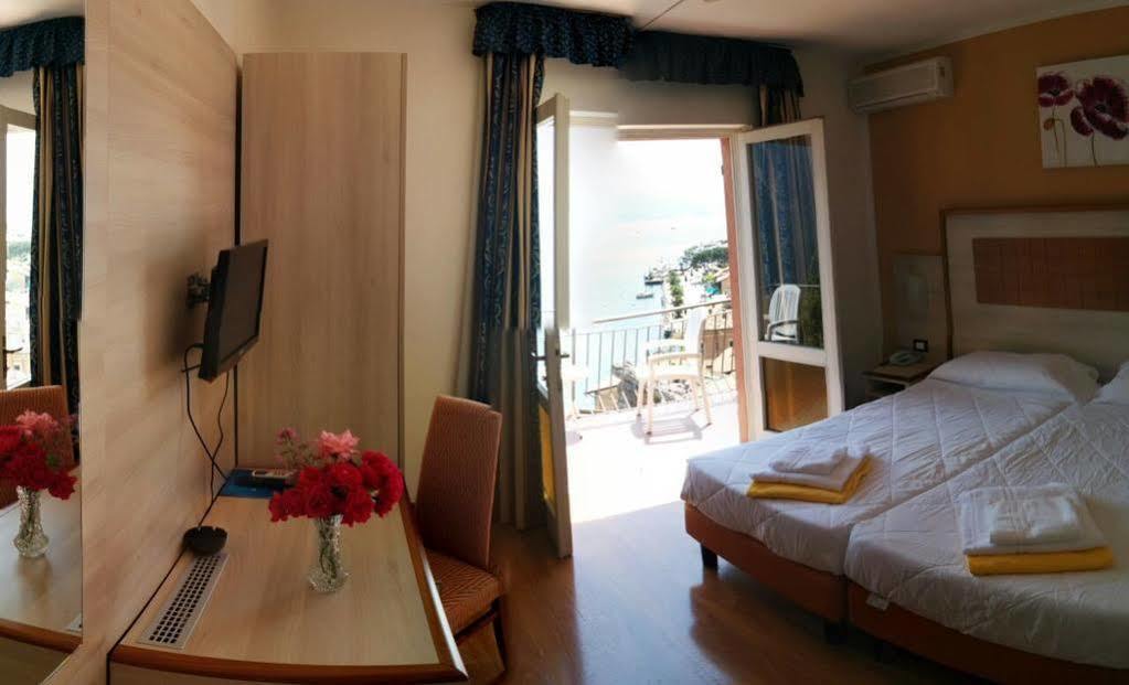 Castell - Montagnoli Group Hotel
